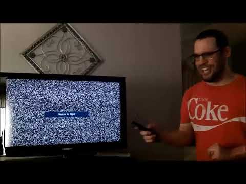 Viewing Photos From A USB Flash Drive On A TV